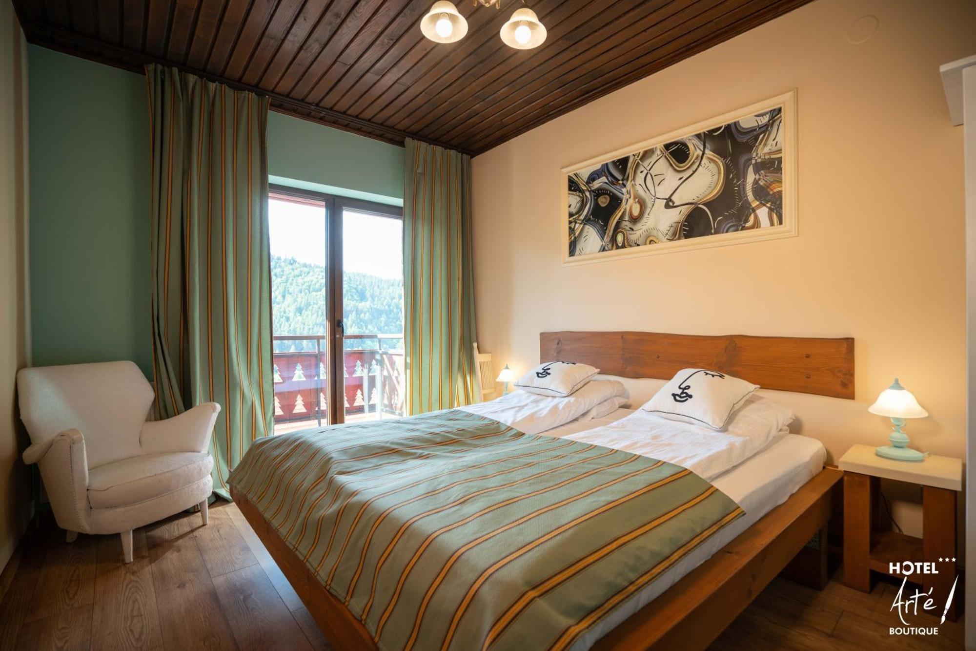 Art'E Boutique Rooms BaileTusnad Esterno foto