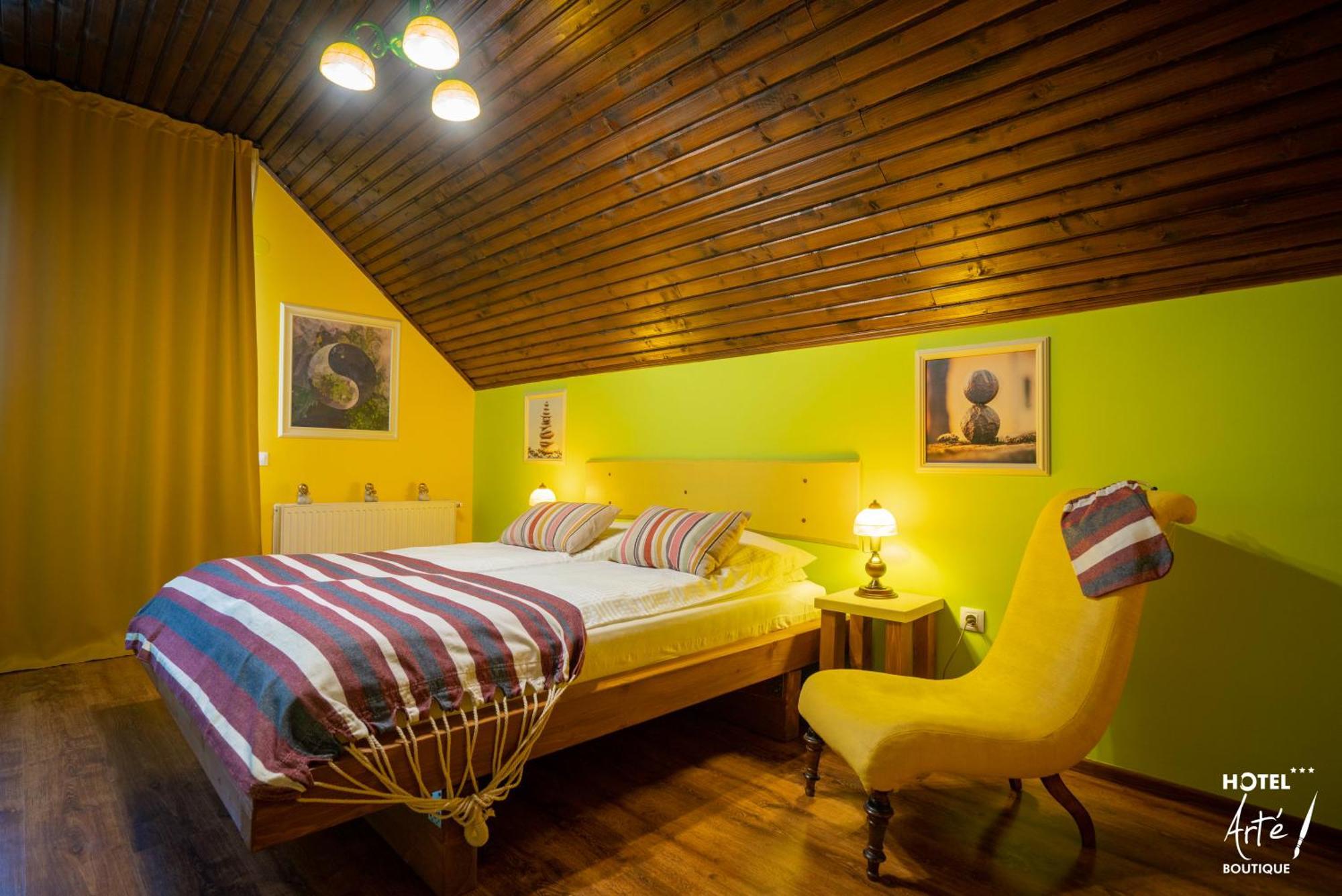Art'E Boutique Rooms BaileTusnad Esterno foto