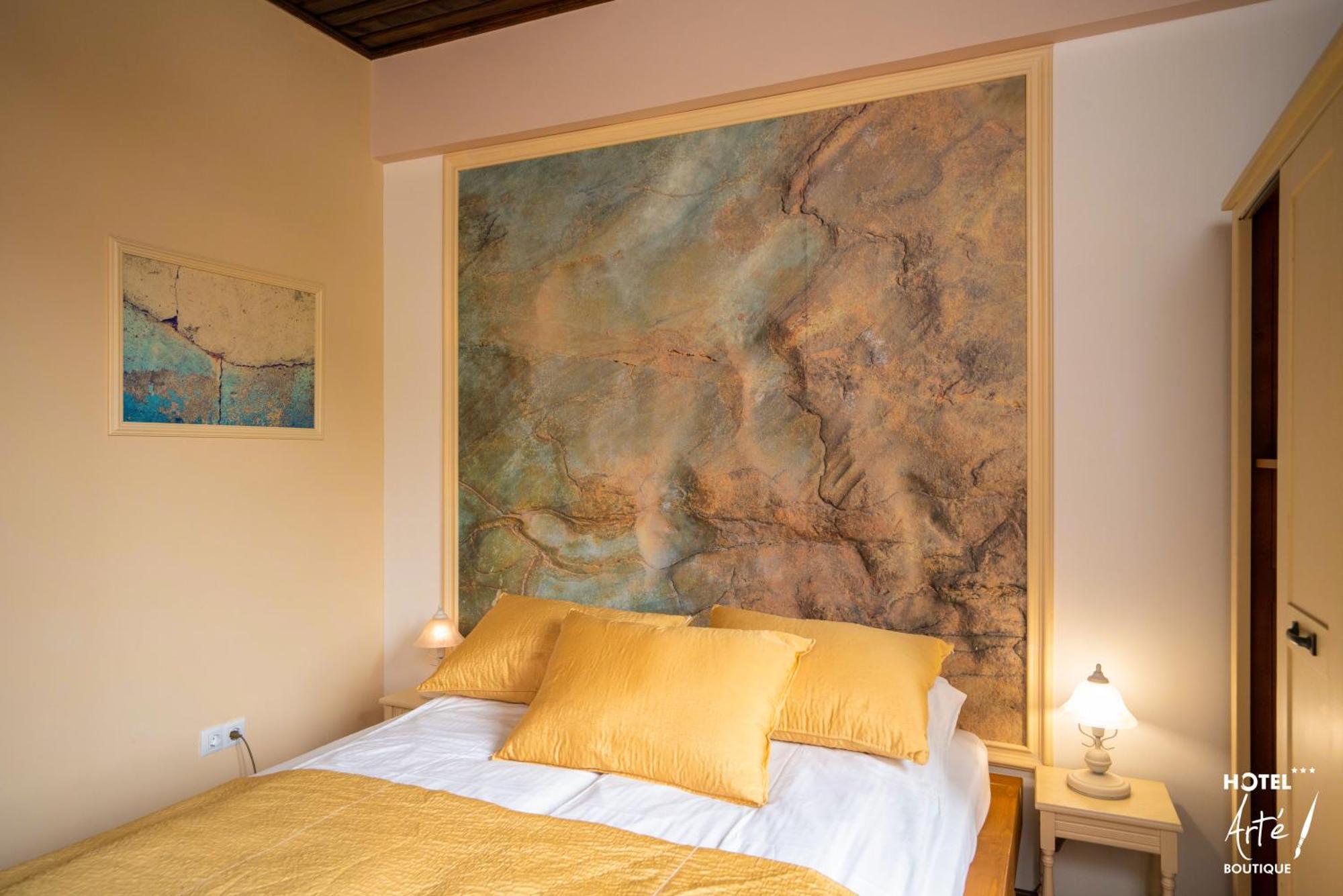 Art'E Boutique Rooms BaileTusnad Esterno foto