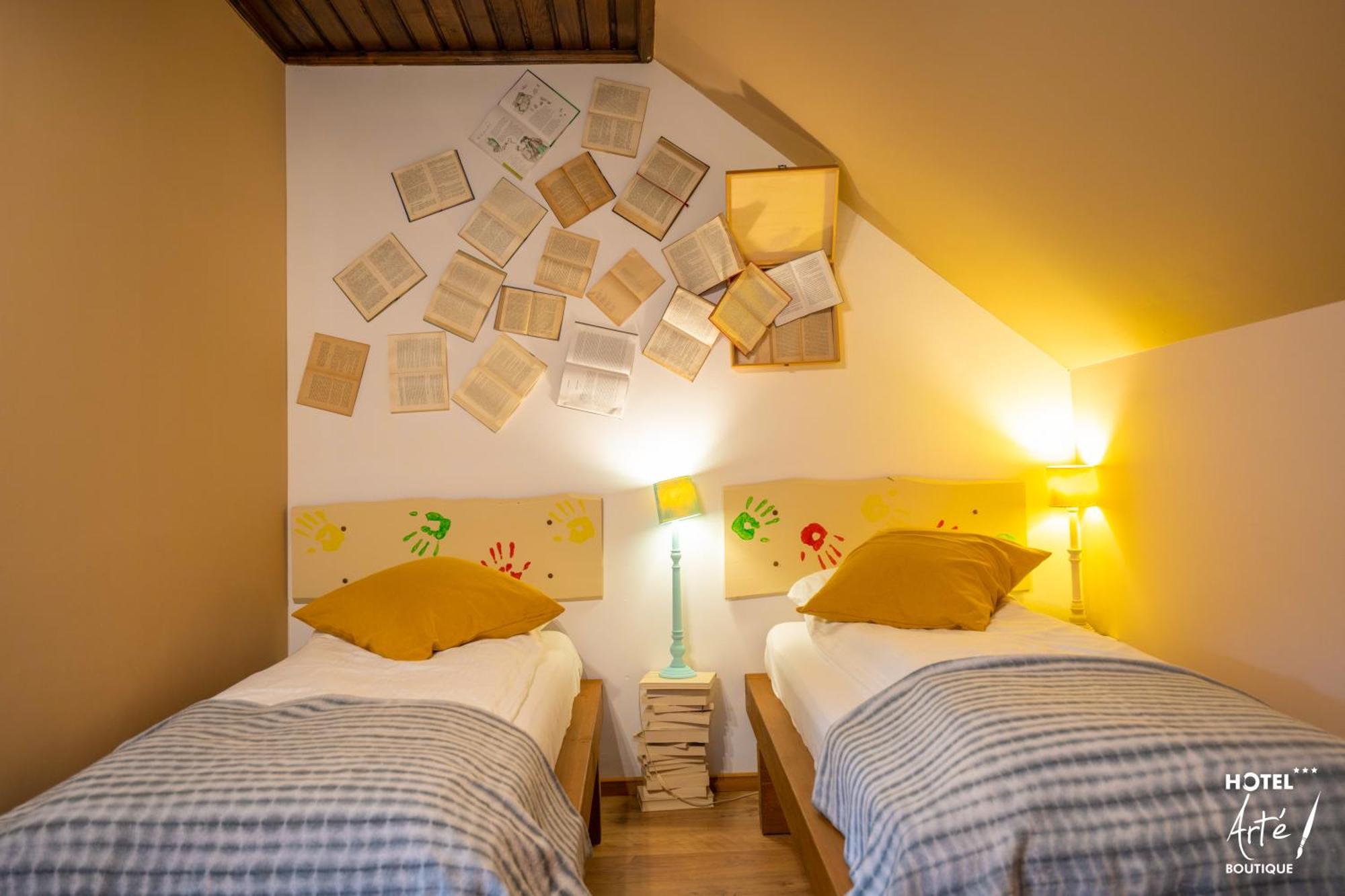 Art'E Boutique Rooms BaileTusnad Esterno foto