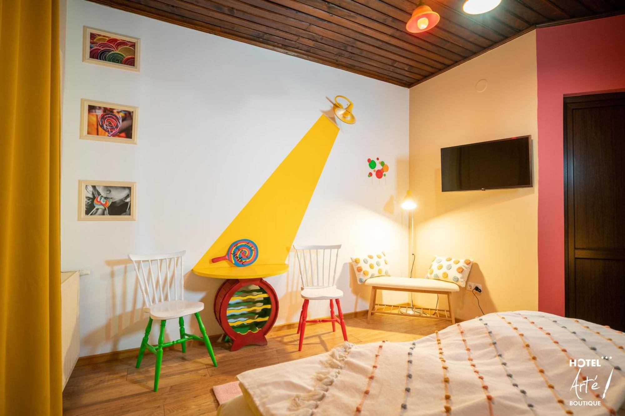 Art'E Boutique Rooms BaileTusnad Esterno foto